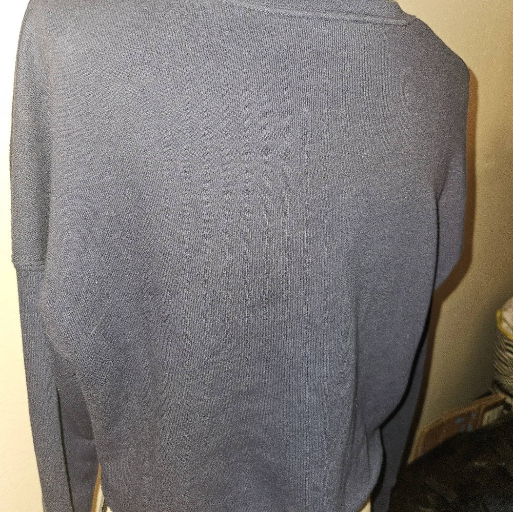 Hard Rock Las Vegas Womans Cropped Long Sleeve Sweatshirt Size M - Picture 8 of 10